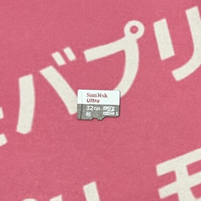 マイクロSDカード　３２GB