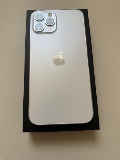 iPhone 12 Pro Max 128 GB 本体